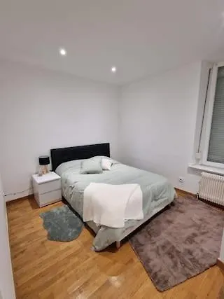 Entier Sur - 4 Voyageurs * Reims