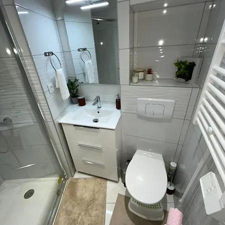 Entier Sur - 4 Voyageurs Appartamento Reims