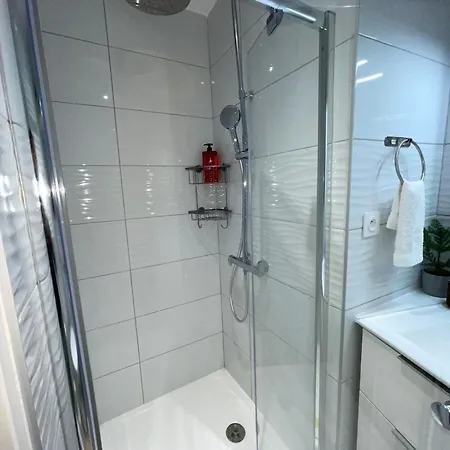 Entier Sur - 4 Voyageurs Lejlighed