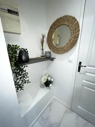 Entier Sur - 4 Voyageurs Apartment *