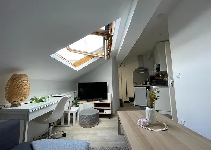 Entier Sur - 4 Voyageurs Apartment *